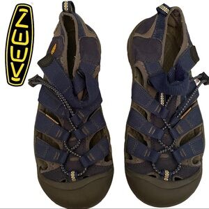 KEEN waterproof Sandal Size 6 Rafting Hiking Water navy blue summer